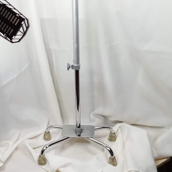 Carex Large Base Offset Height Adjustable Silver Quad Cane - Picture 11 of 14